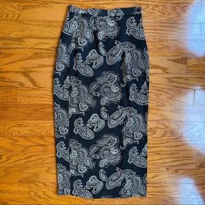 Chaus womans size 4 midi lined skirt